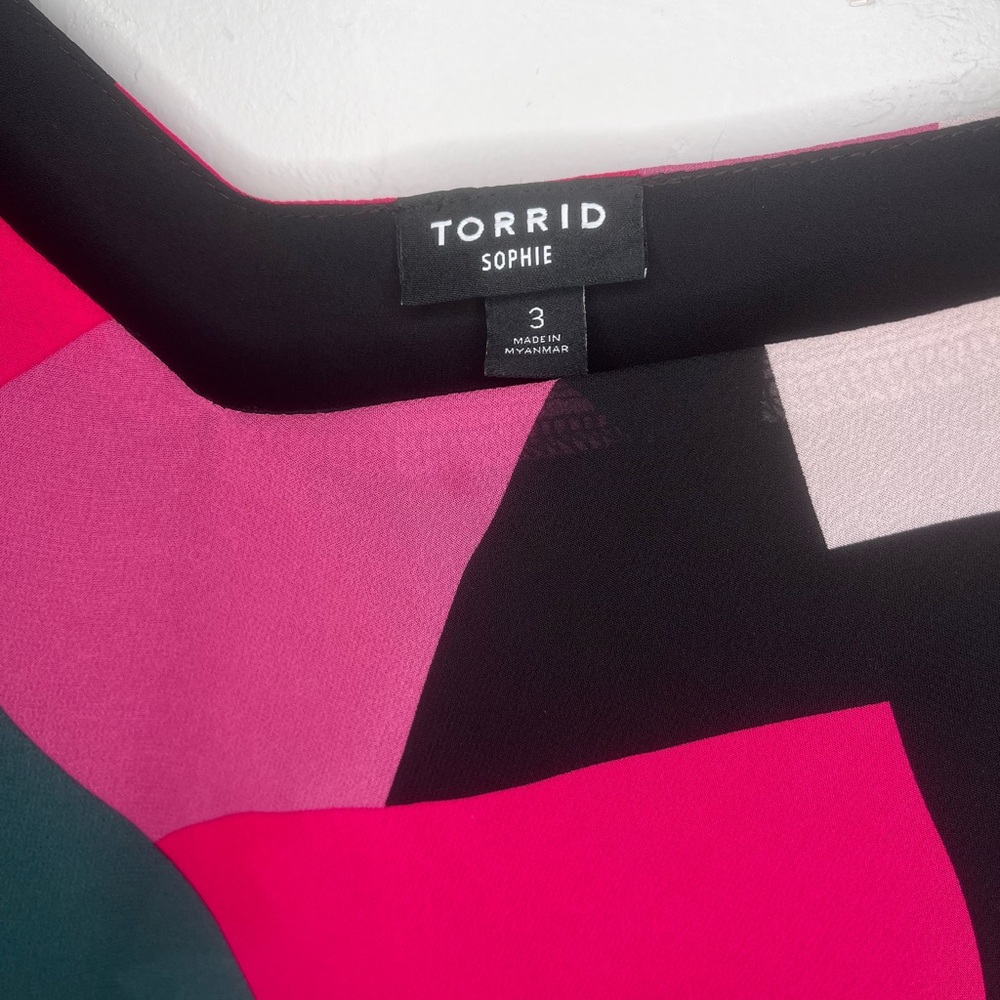Torrid Sofie Chiffon Swing‎ Cami Geometric 3XL - Picture 3 of 6